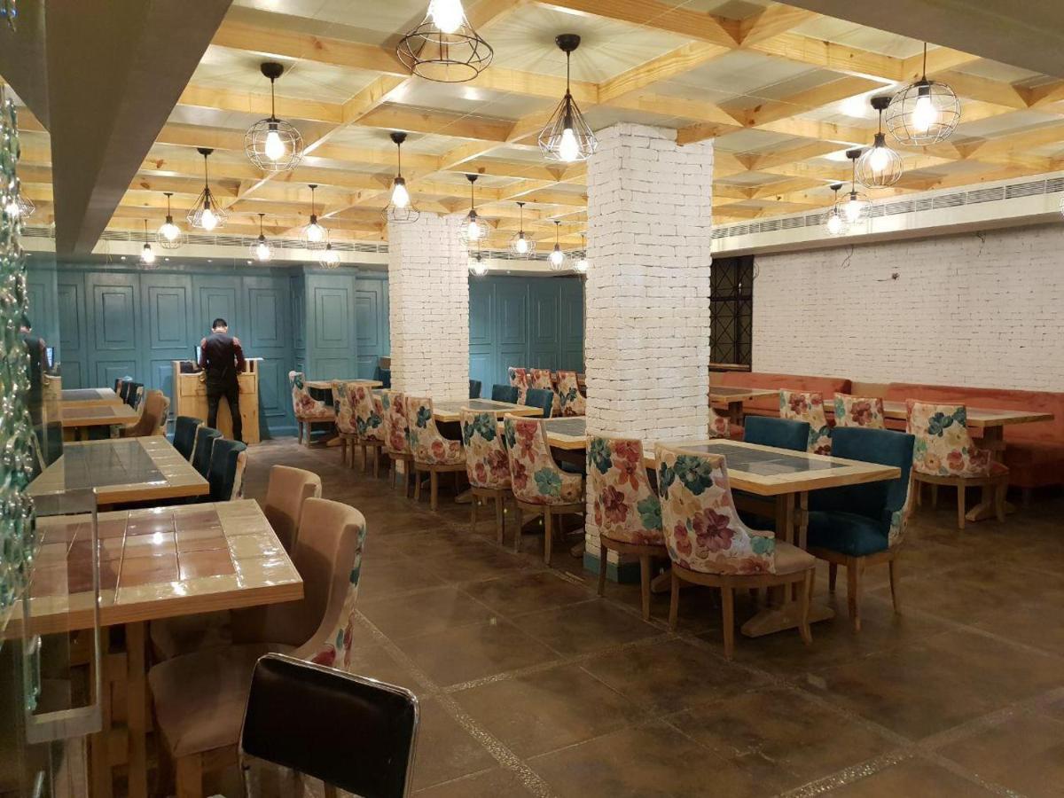 Hotel Punjab Palace Rāipur Екстериор снимка